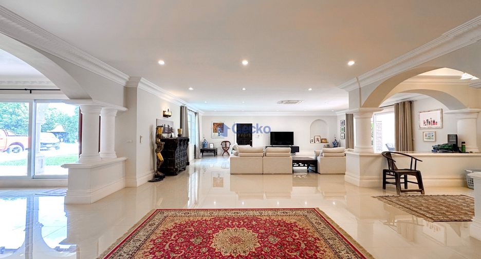 À vendre 6 chambres maison à Bang Lamung, Chonburi