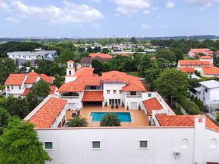 Haus zum Kauf mit 6 Zimmer in Bang Lamung, Chonburi