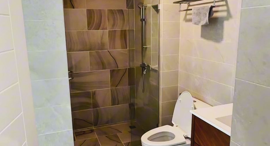 For sale そして for rent 2 ベッドルーム apartment in Mueang Phuket, Phuket