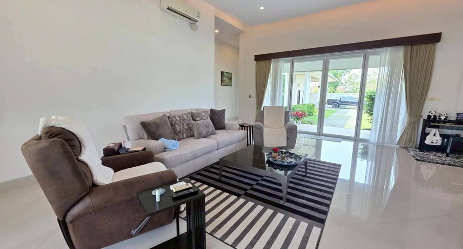 For sale 3 bedrooms house in Bang Lamung, Chonburi