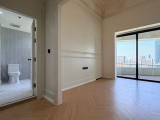 Condo en venta de 2 habitaciones en Yan Nawa, Bangkok