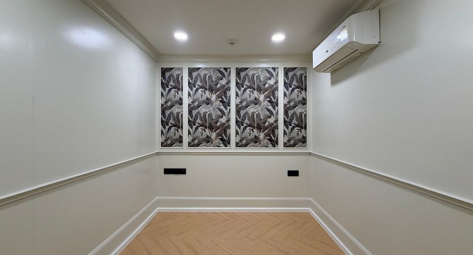 Condo en venta de 2 habitaciones en Yan Nawa, Bangkok