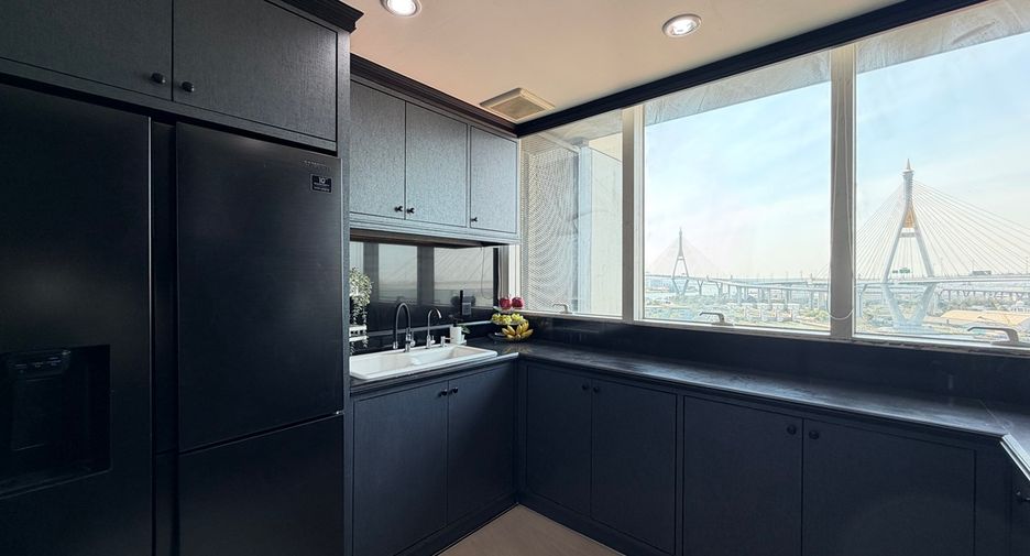 Condo en venta de 2 habitaciones en Yan Nawa, Bangkok