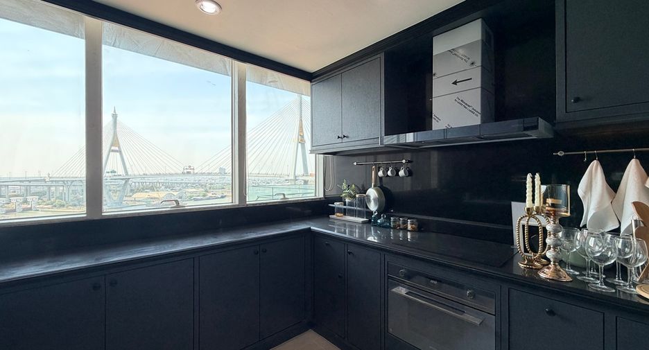 Condo en venta de 2 habitaciones en Yan Nawa, Bangkok