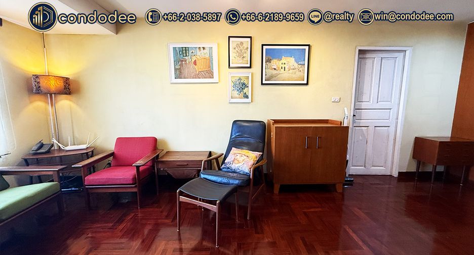 Condo en venta de 2 habitaciones en Yan Nawa, Bangkok