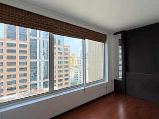 For sale 2 bedrooms condo in Pathum Wan, Bangkok