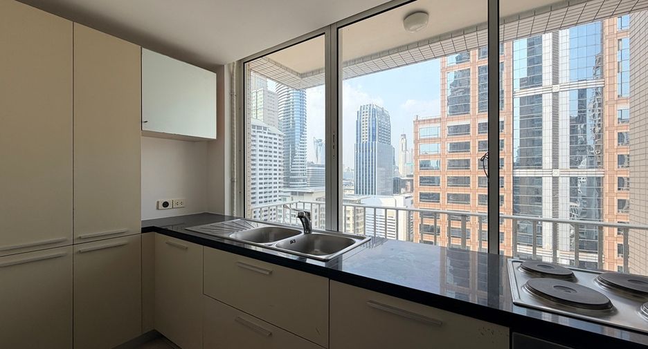 For sale 2 bedrooms condo in Pathum Wan, Bangkok