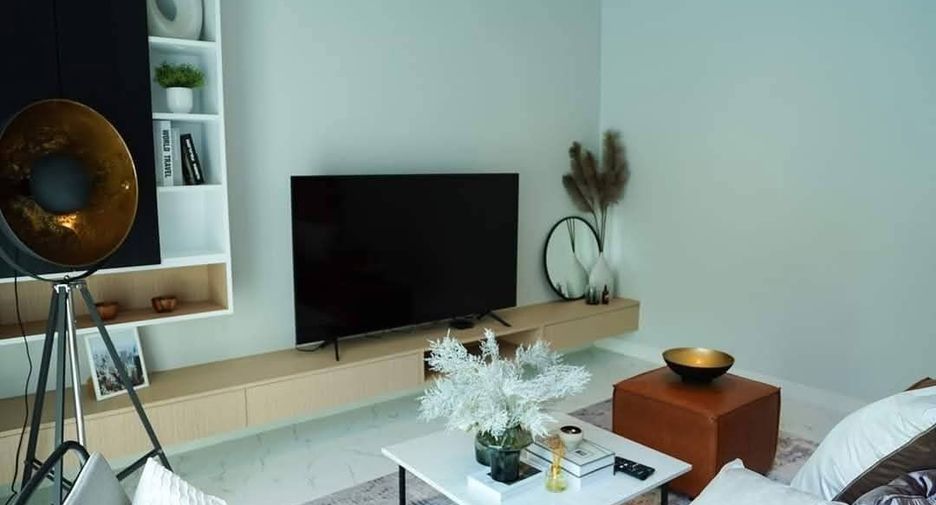 À vendre et à louer 4 chambres villa à Hang Dong, Chiang Mai