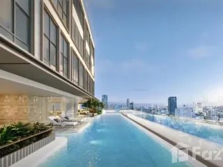 For sale 3 bedrooms condo in Phaya Thai, Bangkok
