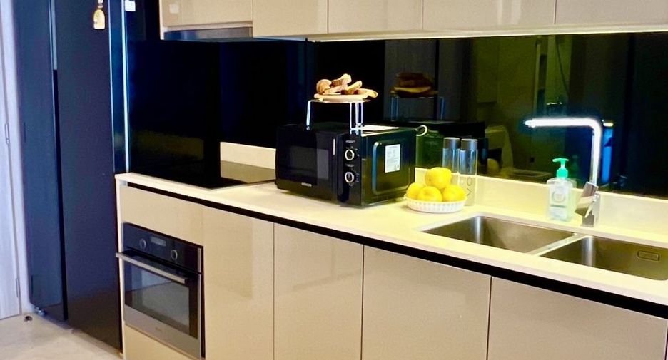 Condo en alquiler de 2 habitaciones en Watthana, Bangkok