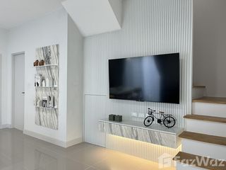 Аренда 3 спальни таунхаус в Bang Phli, Самутпракан
