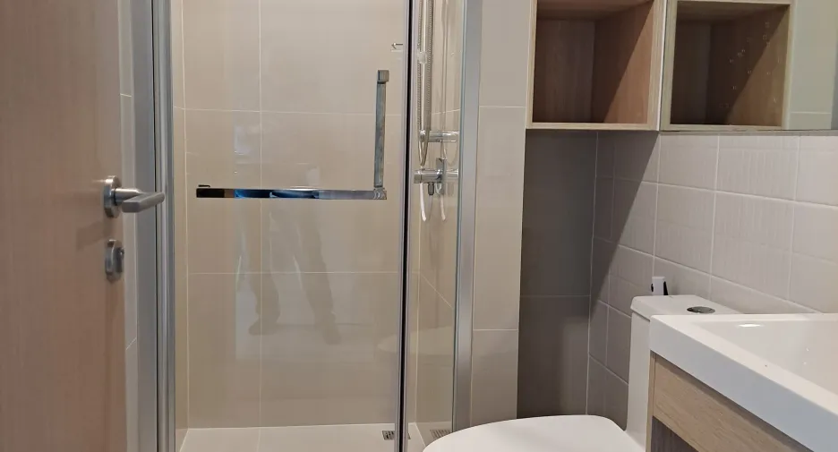 For rent 2 bedrooms condo in Bang Phli, Samut Prakan