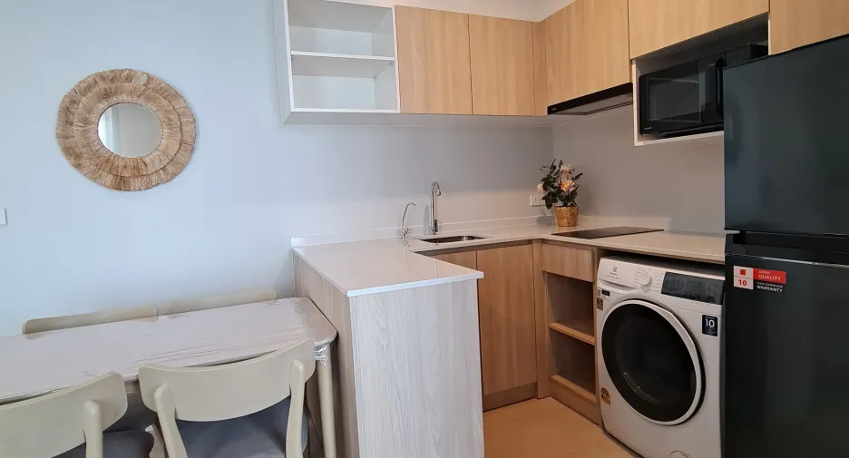 For rent 2 bedrooms condo in Bang Phli, Samut Prakan