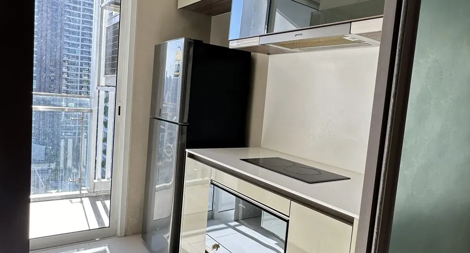 For sale 1 bed condo in Sathon, Bangkok