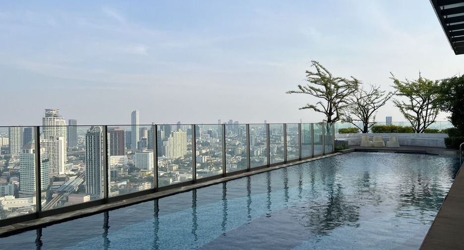 Condo en alquiler de 1 habitaciones en Khlong Toei, Bangkok