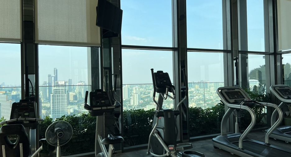 Condo en alquiler de 1 habitaciones en Khlong Toei, Bangkok