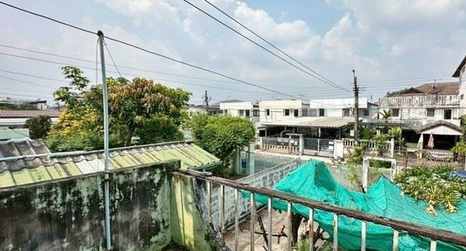 For sale 3 bedrooms house in Lak Si, Bangkok