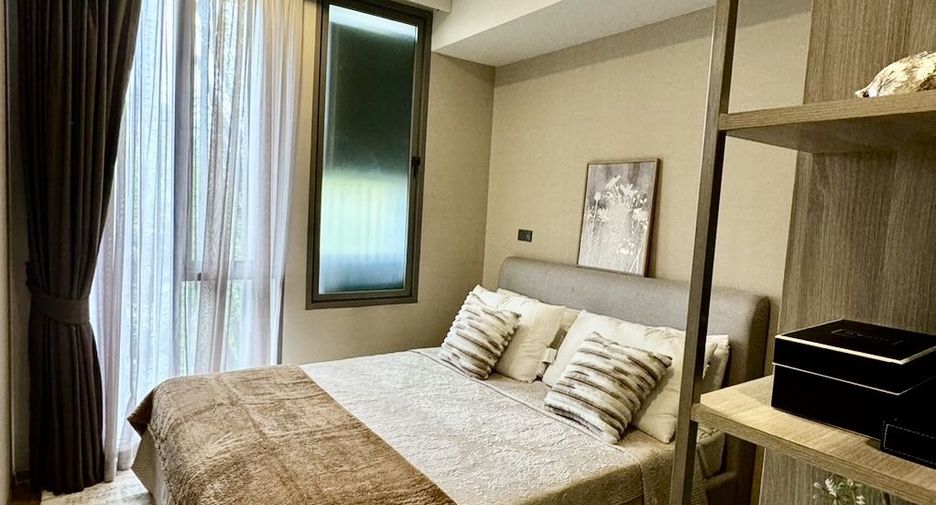 Condo en alquiler de 3 habitaciones en Watthana, Bangkok