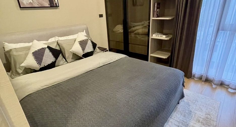 Condo en alquiler de 3 habitaciones en Watthana, Bangkok