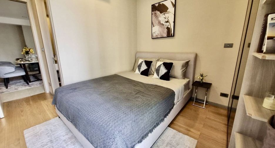 Condo en alquiler de 3 habitaciones en Watthana, Bangkok