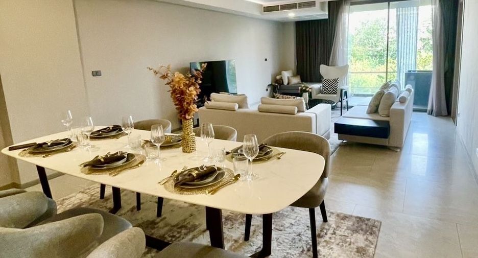 Condo en alquiler de 3 habitaciones en Watthana, Bangkok