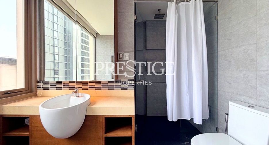 For sale 1 bed condo in Bang Lamung, Chonburi