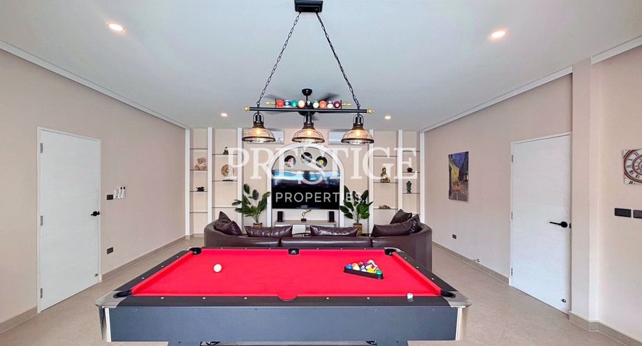 Casa en venta de 4 habitaciones en Bang Lamung, Chonburi
