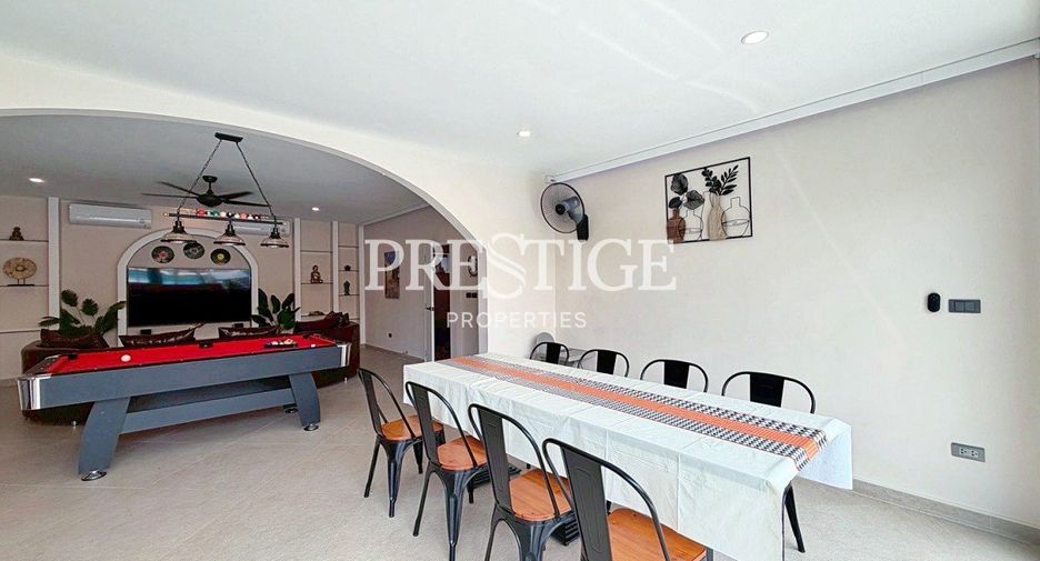 Casa en venta de 4 habitaciones en Bang Lamung, Chonburi