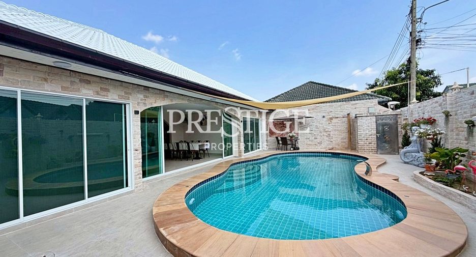 Casa en venta de 4 habitaciones en Bang Lamung, Chonburi