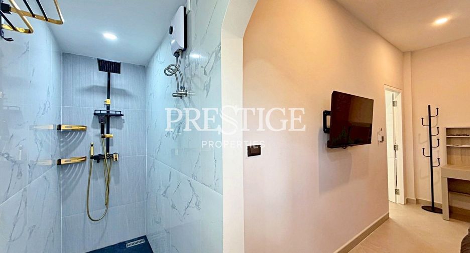 Casa en venta de 4 habitaciones en Bang Lamung, Chonburi
