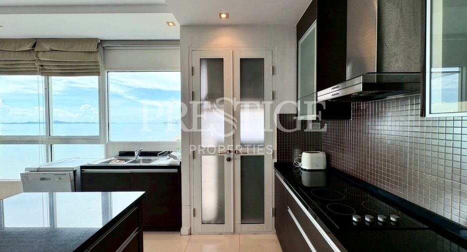 For rent 2 bedrooms condo in Sattahip, Chonburi