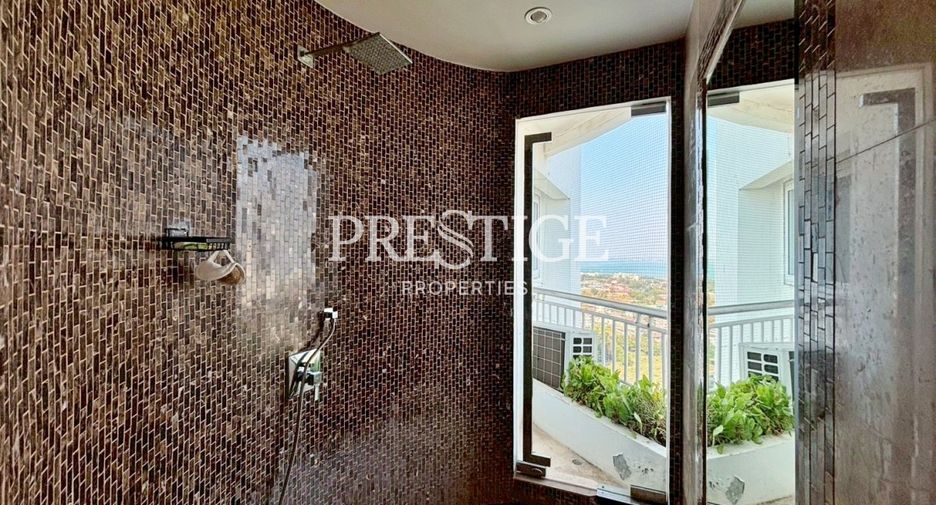 For sale 3 bedrooms condo in Bang Lamung, Chonburi