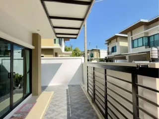 Reihenhaus zur Miete mit 4 Zimmer in Thalang, Phuket
