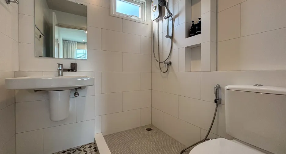 For rent 4 bedrooms house in Thalang, Phuket