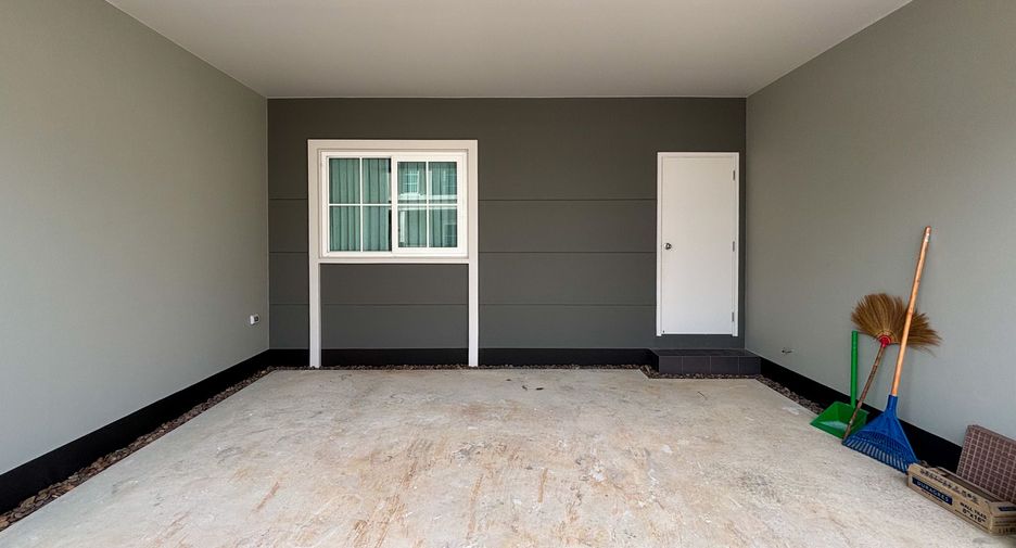 For rent 4 bedrooms house in Thalang, Phuket