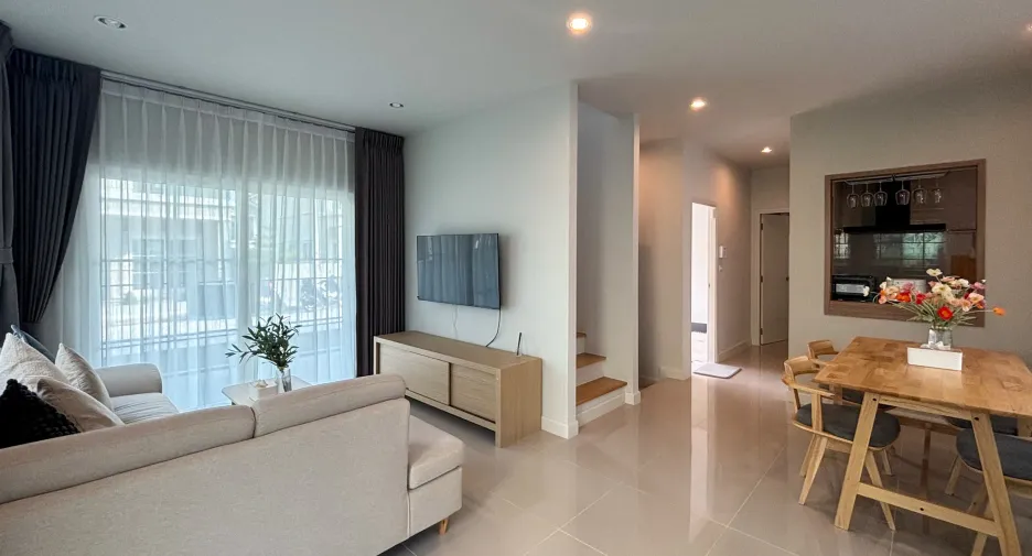 For rent 4 bedrooms house in Thalang, Phuket