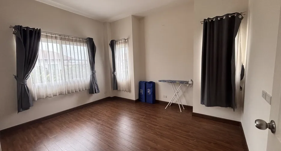 For sale 3 ベッドルーム house in San Kamphaeng, Chiang Mai