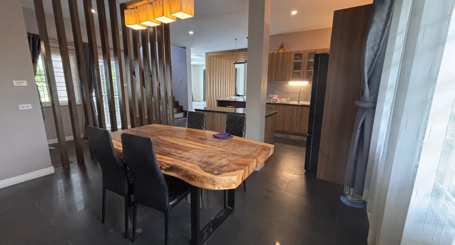 For sale 3 ベッドルーム house in San Kamphaeng, Chiang Mai