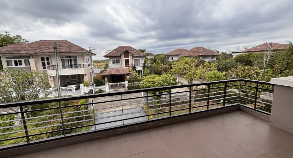 For sale 3 ベッドルーム house in San Kamphaeng, Chiang Mai