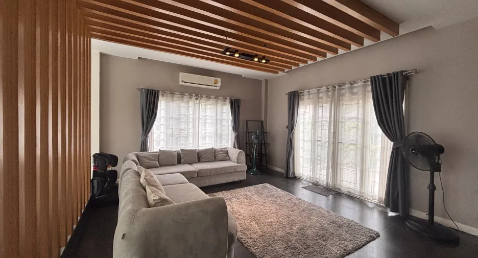 For sale 3 ベッドルーム house in San Kamphaeng, Chiang Mai
