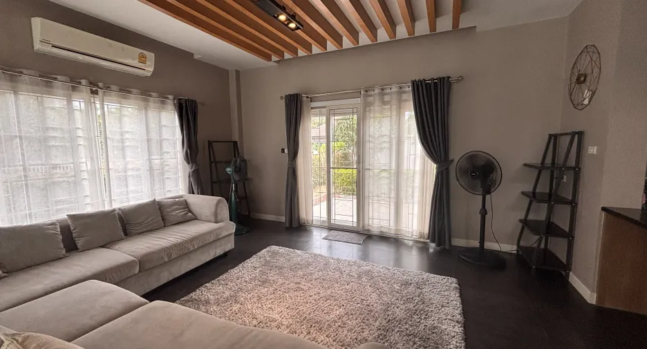 For sale 3 ベッドルーム house in San Kamphaeng, Chiang Mai
