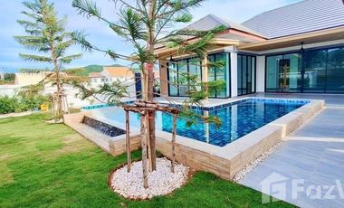 Villa zum Kauf mit 3 Zimmer in Hua Hin, Prachuap Khiri Khan