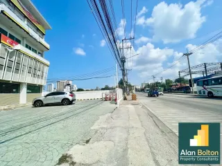 出售 商业空间 在 Bang Lamung, Chon Buri
