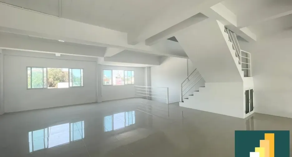 Gewerbefläche zum Kauf in Bang Lamung, Chonburi