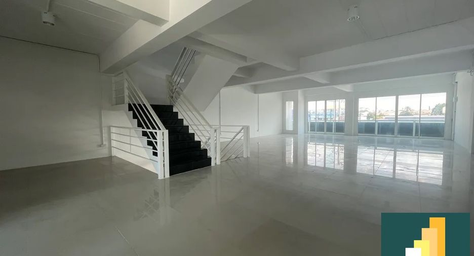 Gewerbefläche zum Kauf in Bang Lamung, Chonburi