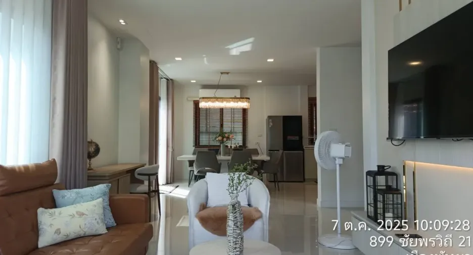 For rent and for sale 3 bedrooms house in Bang Lamung, Chonburi