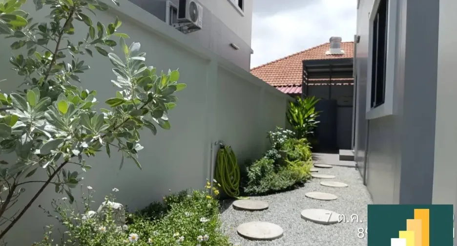 For rent and for sale 3 bedrooms house in Bang Lamung, Chonburi