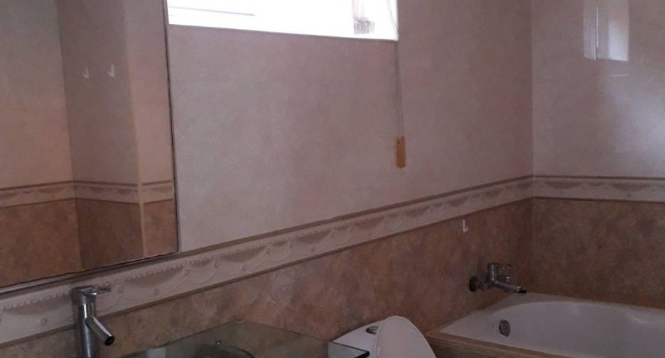 For rent 4 bedrooms villa in Bang Lamung, Chonburi