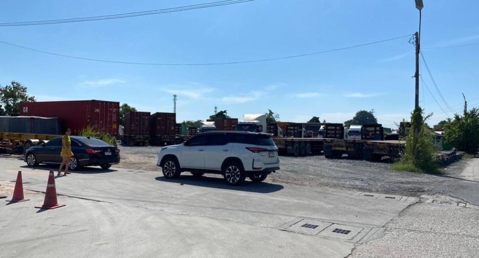 À vendre terrain à Si Racha, Chonburi