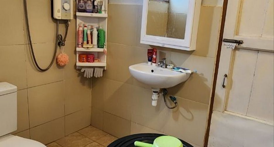 For sale 2 bedrooms house in Mueang Chiang Mai, Chiang Mai